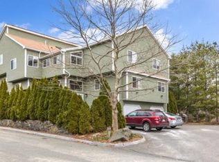 21 Eclipse Ln, Salem, MA 01970
