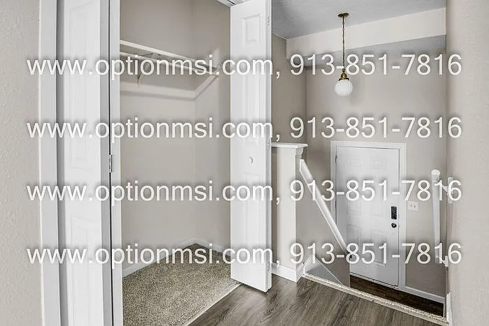 17327 E 42nd St S — Photo 6
