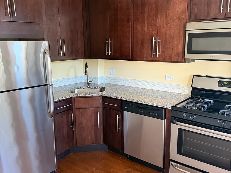 6344 N Magnolia Ave #2 — Photo 2