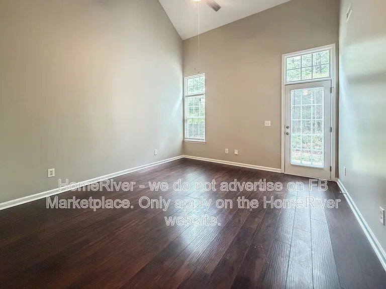 5018 Rainmaker Dr — Photo 3