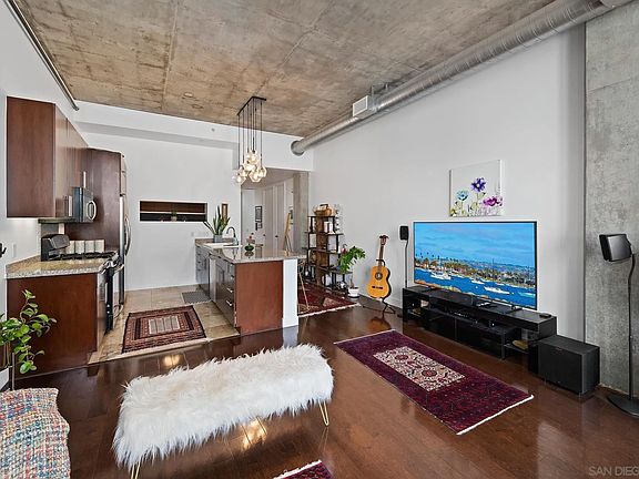 3rd image of 1025 Island Ave Unit 512