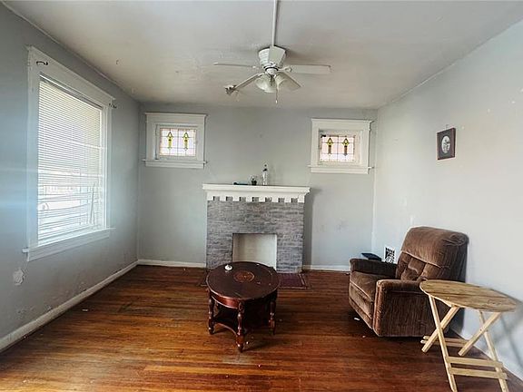 5th image of 3623 S Spring Ave