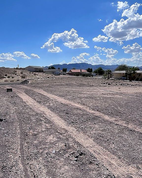 1st image of 4663 Sierra Vista Dr
