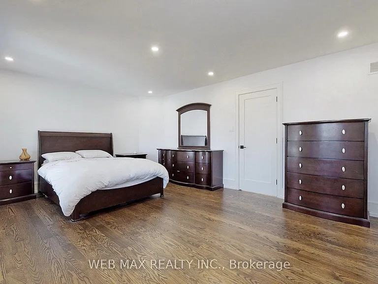 54 Fairmeadow Ave — Photo 26