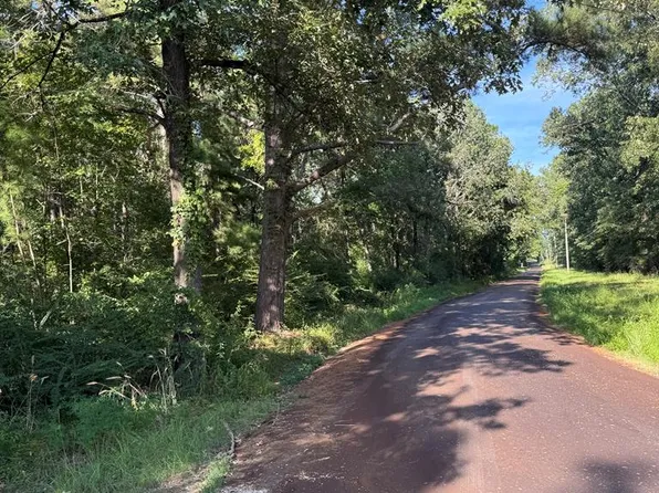 844 Pd Selman Rd, Lufkin, TX 75901