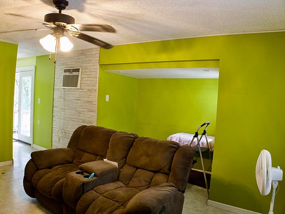2nd image of 60 Orchard Ave