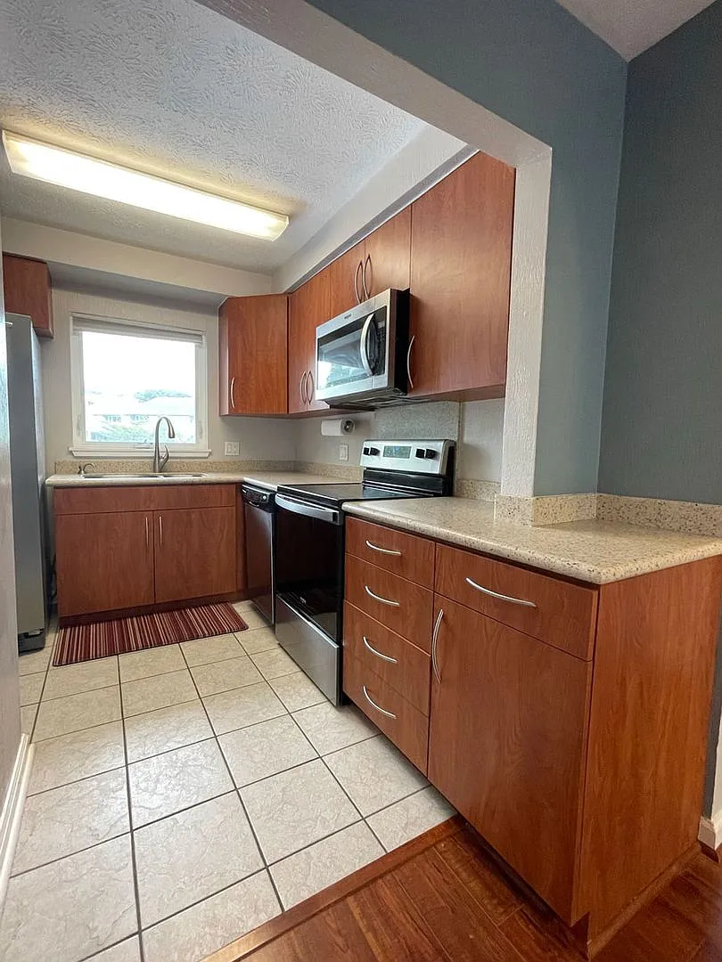 Hokulani in Kailua - 355 Aoloa St., #H201 — Photo 4
