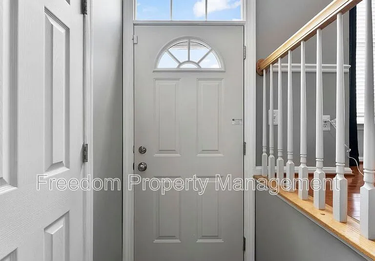 15305 Brazil Cir — Photo 7