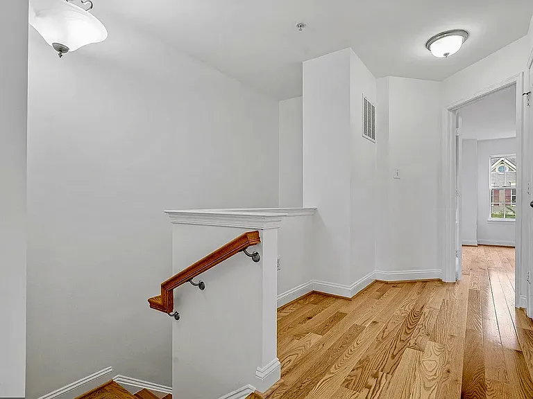 12710 Horseshoe Bend Cir — Photo 5