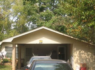 1014 Larkspur St, Jackson, MS 39213