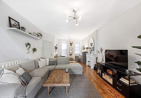 2nd image of 587 Putnam Ave APT 1