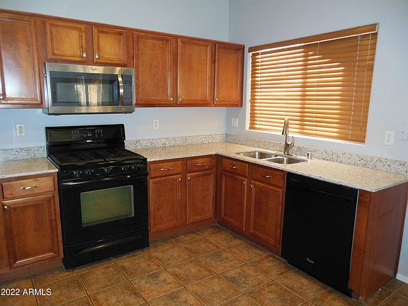 4th image of 3628 N 143rd Ln