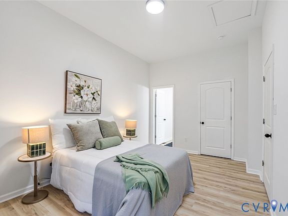 5th image of 21514 Pannill St
