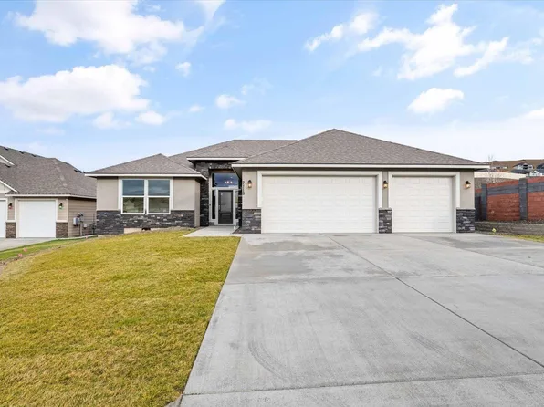 7118 W 28th Pl, Kennewick, WA 99338