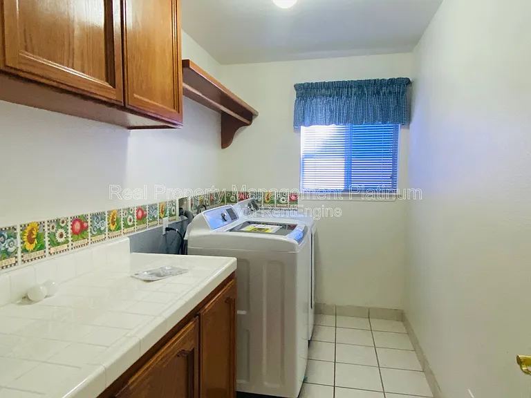 22 N Bliss Ave — Photo 21