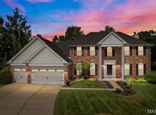 17212 Bluffview Ridge Pl, Chesterfield, MO 63005