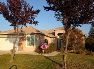 1749 Megan Ave, Clovis, CA 93611
