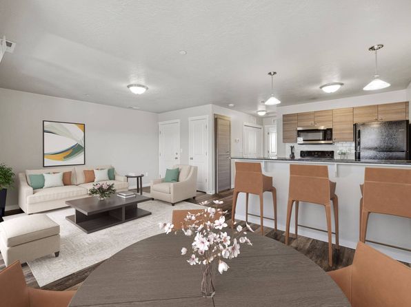 Ridgecrest Commons | 6185 E Medalist Ln, Nampa, ID