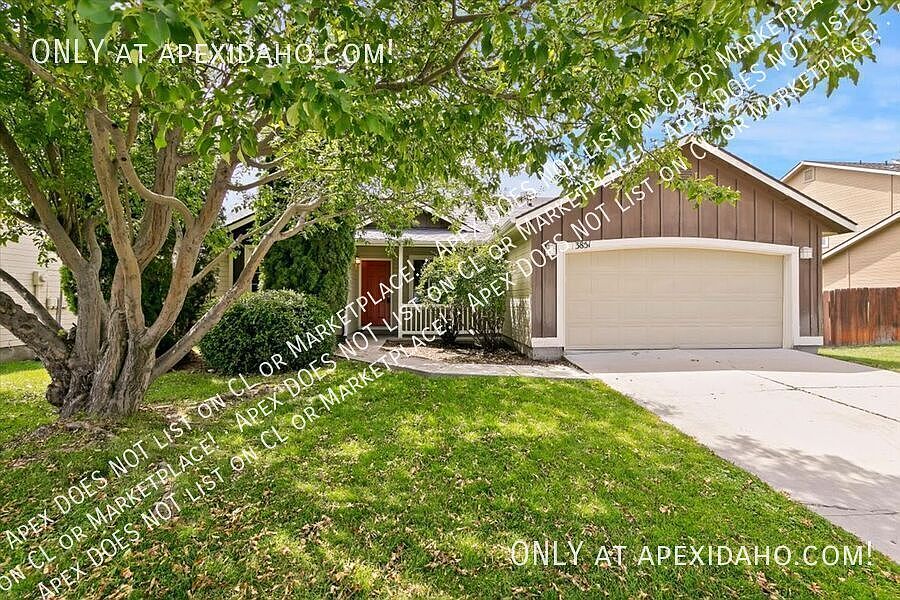 1st image of 3851 N Lezana Ave