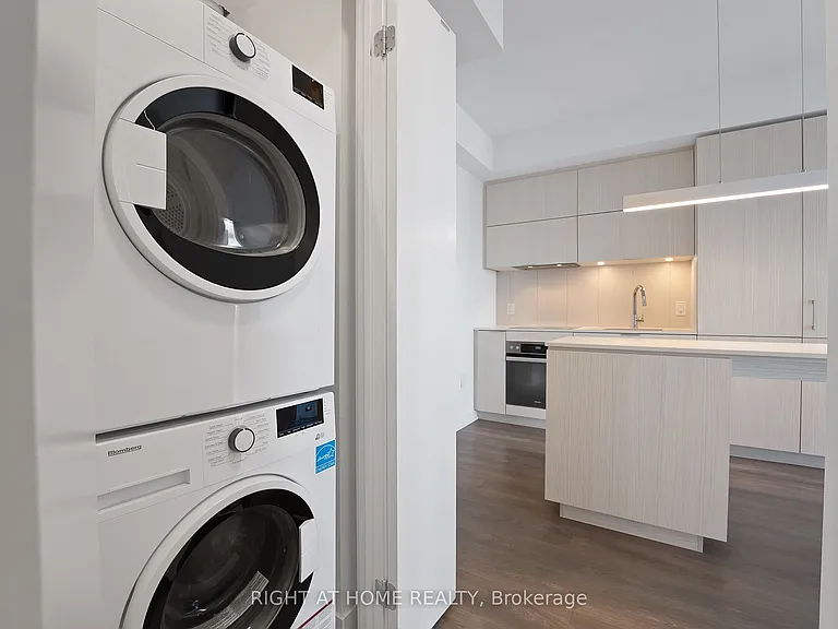 20 Richardson St #11 — Photo 13