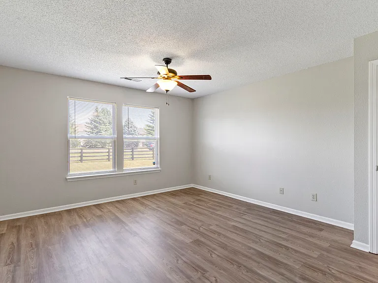 7763 Sunflower Dr — Photo 21