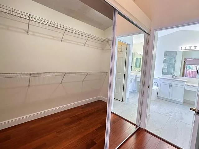 19010 SW 10th St — Photo 5