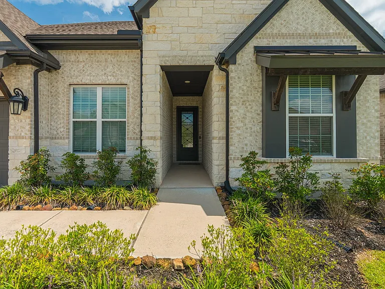 972 Terlingua Creek Dr — Photo 4