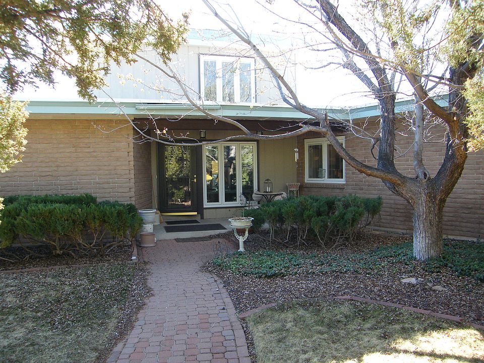 1st image of 305 Potrillo Dr