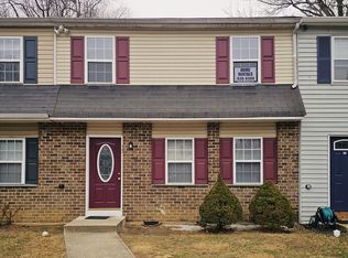 33 Teal Cir, Newark, DE 19702