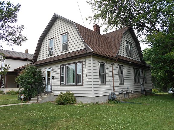 2nd image of 409 N Elm St