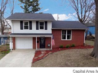 1713 W Jackson St, Springfield, IL 62704