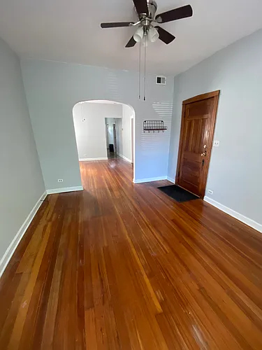 2326 N Sacramento Ave #1 Photo 1 2326 N Sacramento Ave #1 Photo 1