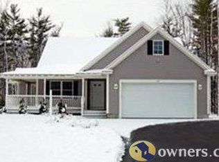 597 Salmon Falls Rd, Rochester, NH 03868