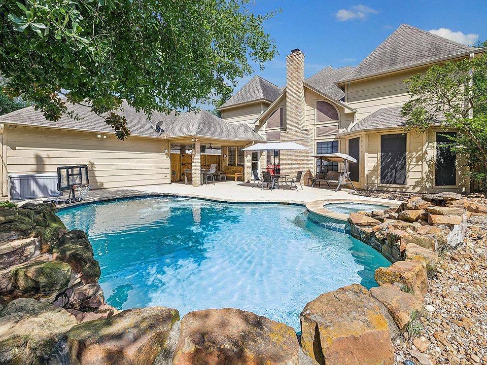 1st image of 5823 Ashmere Ln