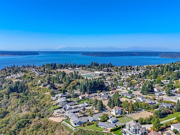 5th image of 4516 Browns Point Boulevard NE