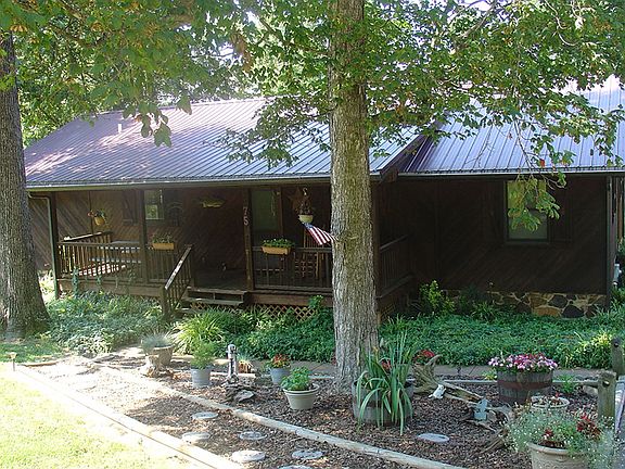3rd image of 75 Forest Glen Dr #0