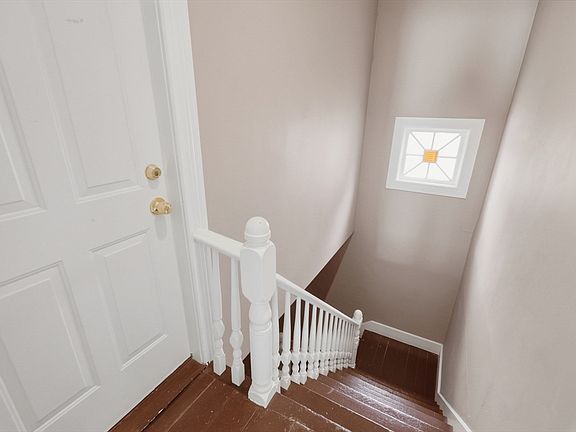 3rd image of 56 Paine St