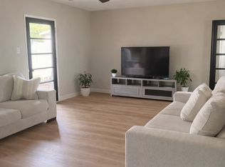 656 W Carla Vista Dr, Chandler, AZ 85225