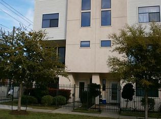 703 Saint Charles St, Houston, TX 77003