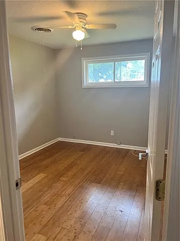 7909 Edward St — Photo 8