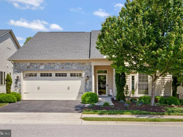 2648 Emma Stone Dr, Marriottsville, MD 21104