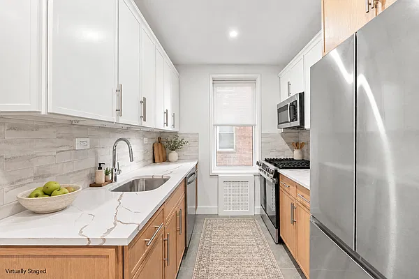 Kitchen, photo 1