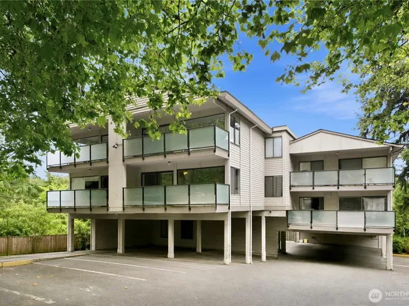 321 Bellevue Way SE #203, Bellevue, WA 98004