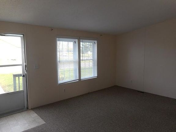 5th image of 170 Brianna Dr