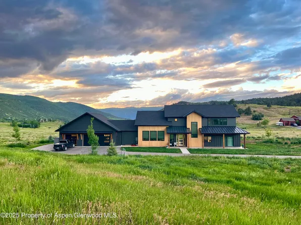 135 Hidden Valley Dr, Glenwood Springs, CO 81601