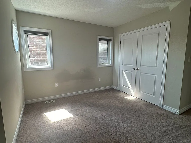 33 Pearman Cres — Photo 13