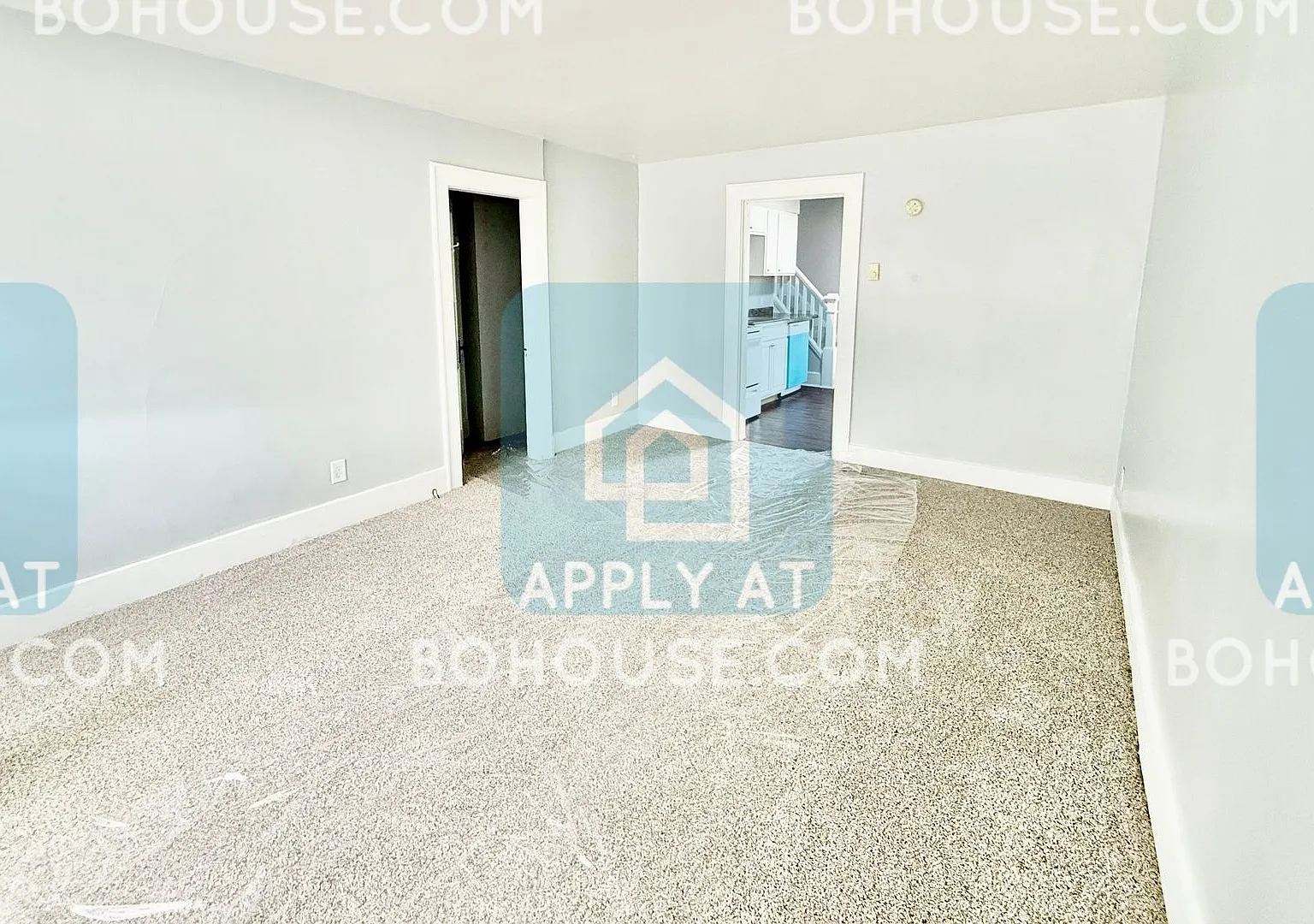 3202 McArthur — Photo 2