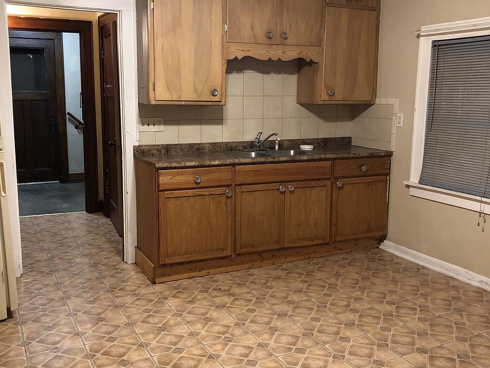Spacious eat in Kitchen with walk-in pantry. 