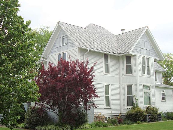 5th image of 725 N Prairie St
