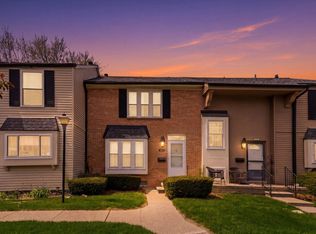 3273 Bolgos Cir, Ann Arbor, MI 48105